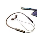 Lenovo HE05 Original Wireless Neckband - Image 3